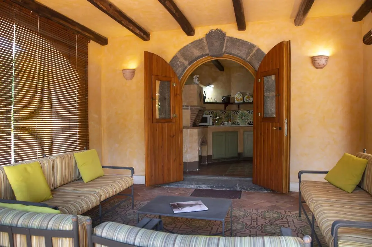Dimora Migliori Villa Viagrande 0*,  İtalya